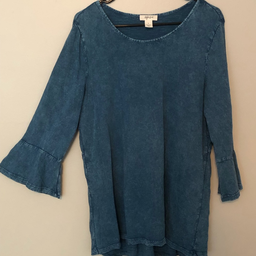 3/4 sleeve shirt